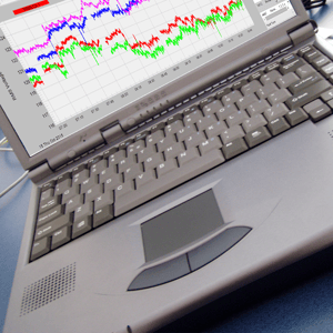 Laptop_with_StripChart.png